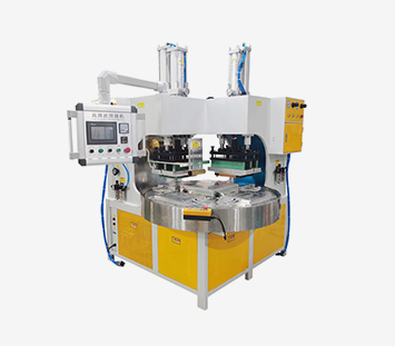 Melt cut split blister packaging machine